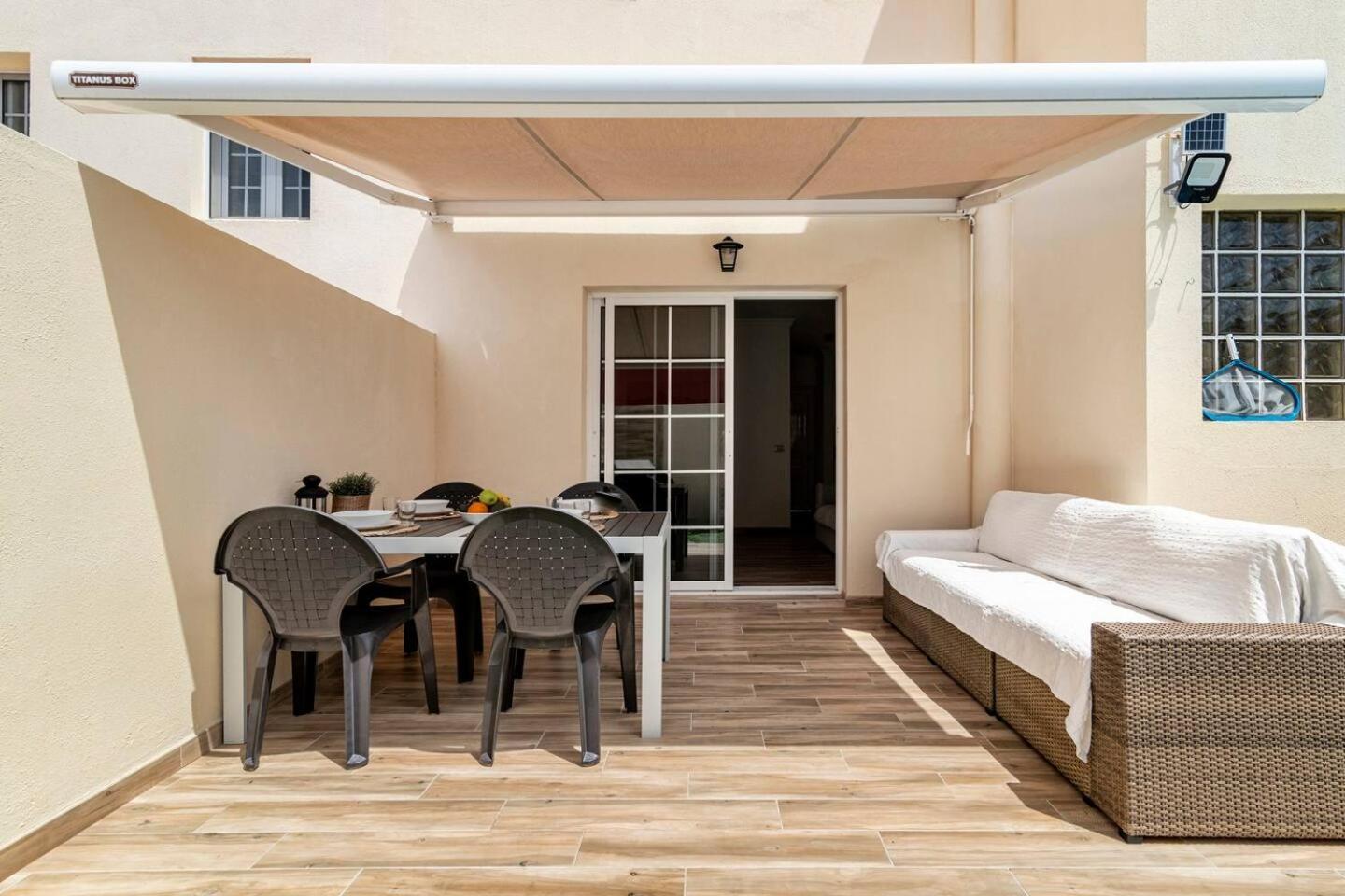 Villa Aspen Gran Canaria Arguineguin Bagian luar foto
