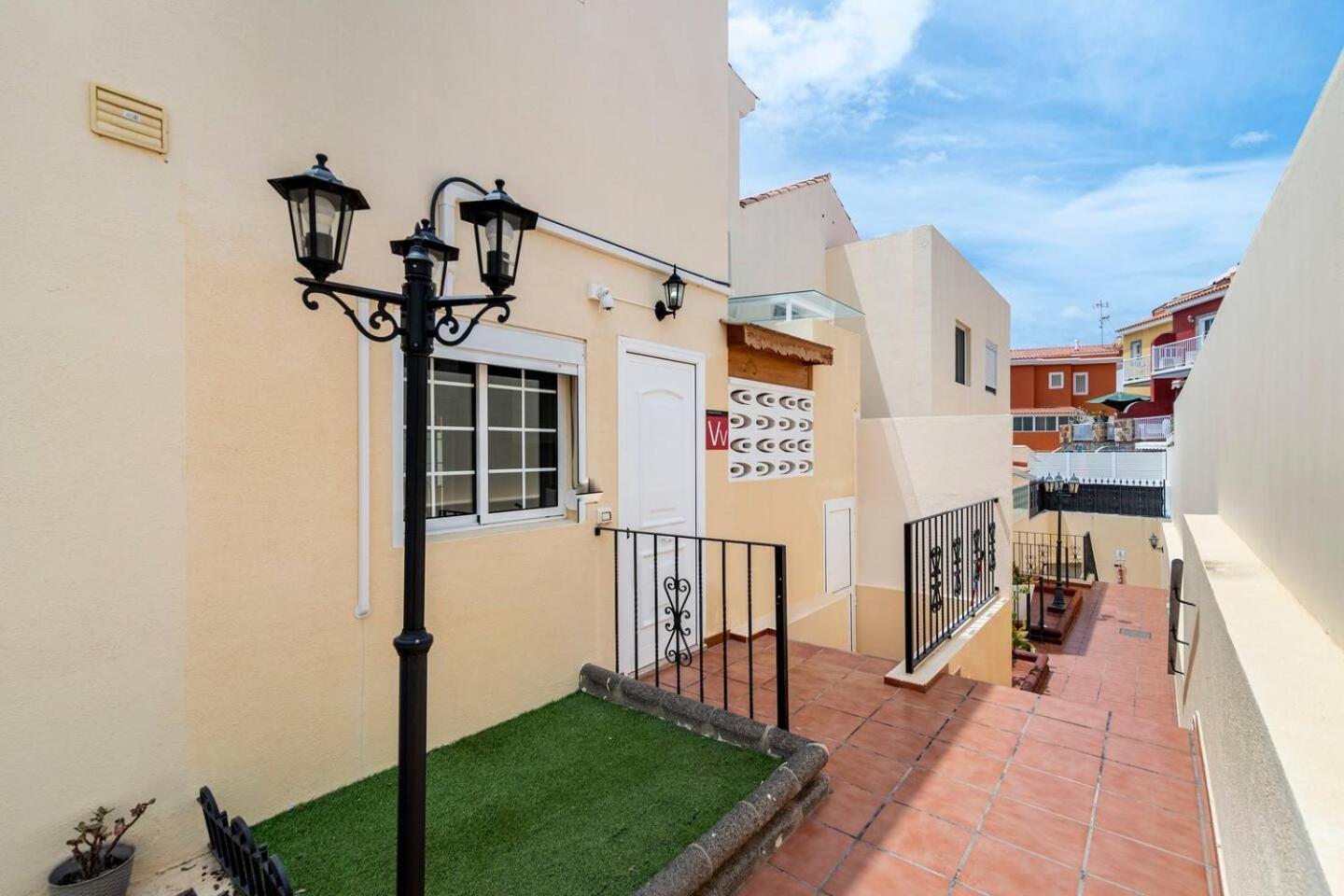 Villa Aspen Gran Canaria Arguineguin Bagian luar foto